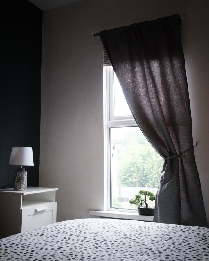 Gorgeous 3 Bedroom Victorian Townhouse Лисберн Экстерьер фото